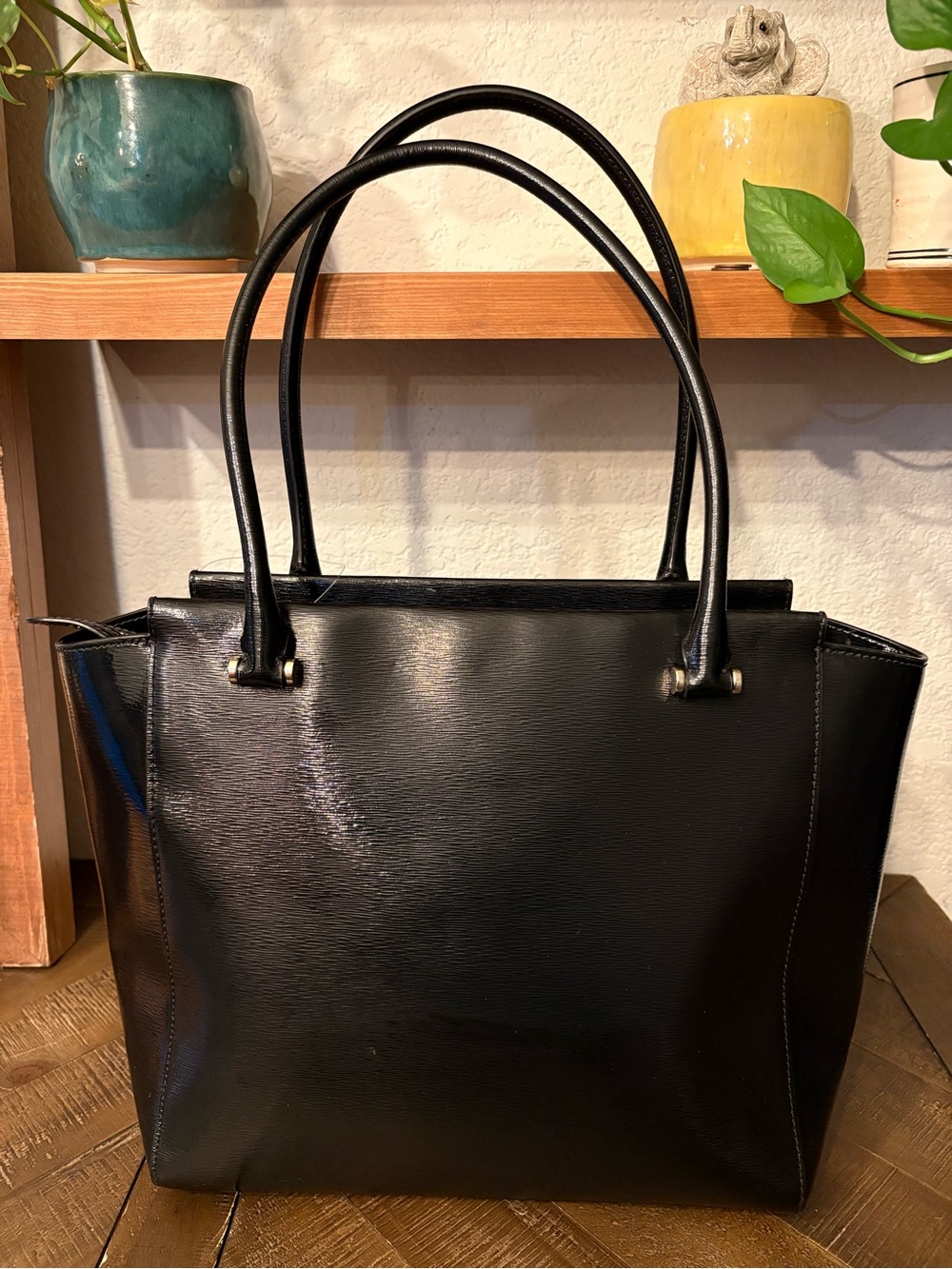 Kate Spade Bixby Place Medium Black Patent Leather Tote - Picture 2 of 9